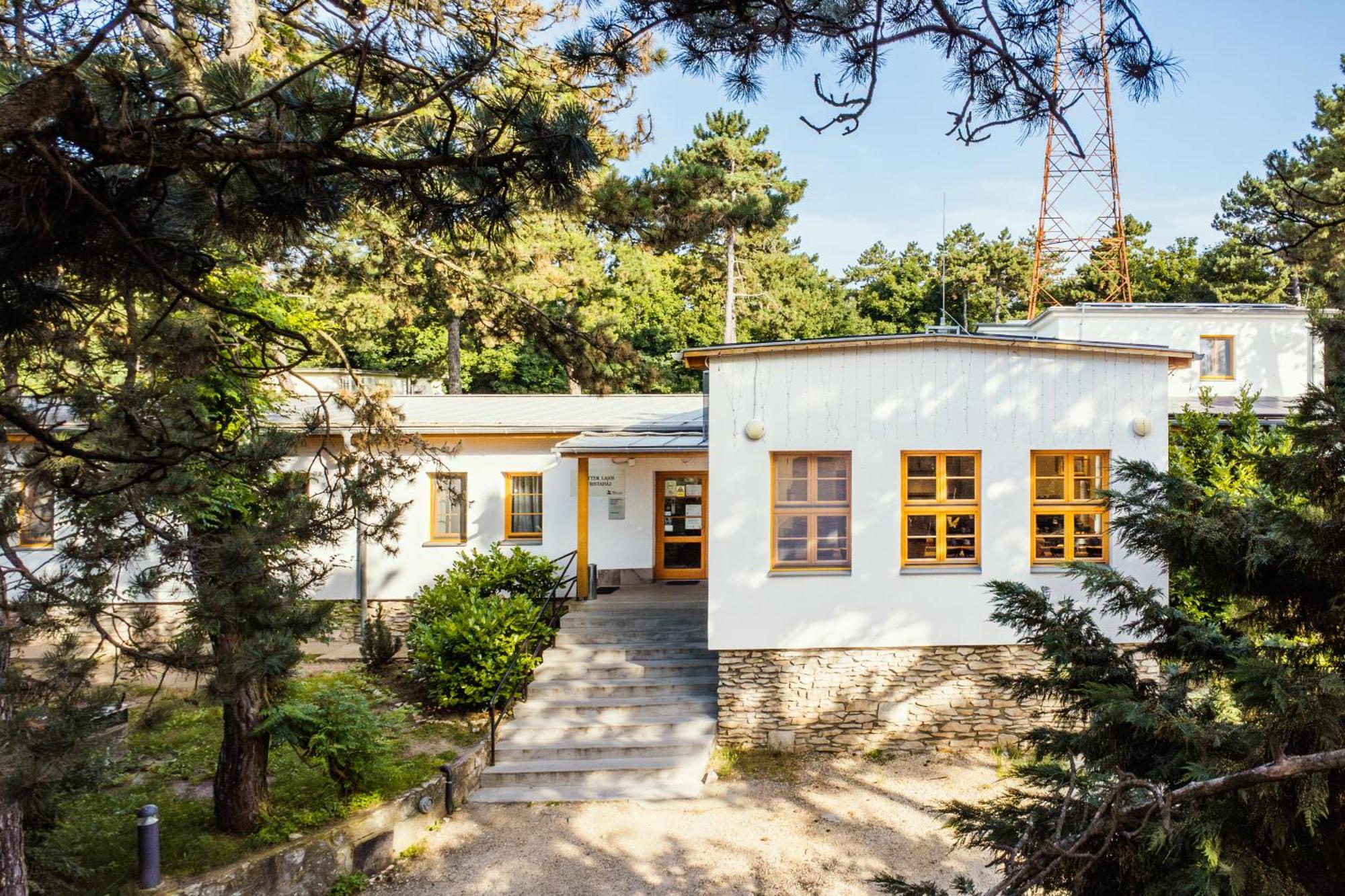 Rotter Lajos Turistahaz — Photos 1